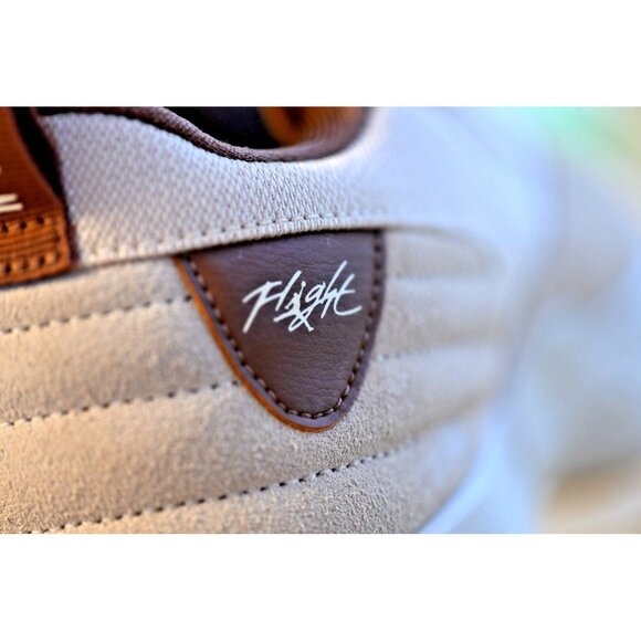 New! Size: 8.5 Women | Nike Jordan Max Aura 6 Legend Light Brown | FQ7943-200 - Picture 6 of 16